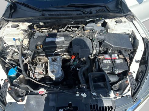 Used 2013 Honda Accord LX image 27