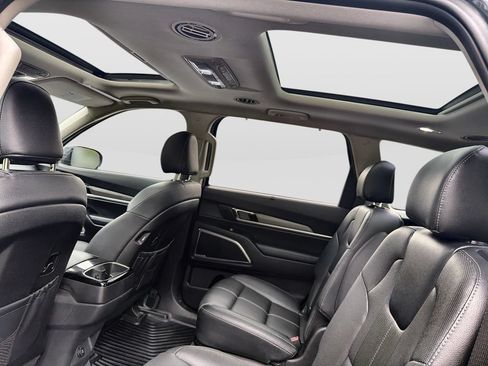 Used 2020 Kia Telluride SX w/ Towing Package AWD/4WD image 37