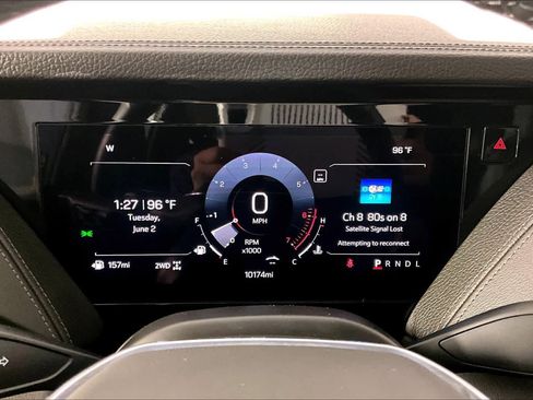 Used 2025 GMC Yukon XL Denali w/ Sun & Power Step Package AWD/4WD image 25
