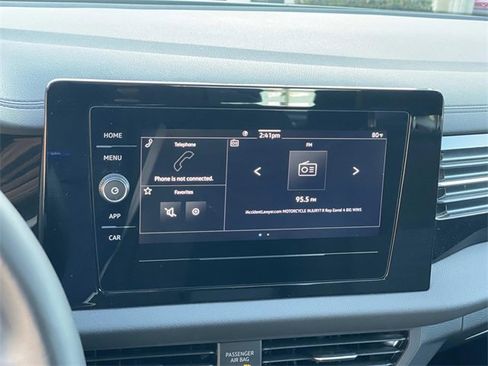 Used 2025 Volkswagen Jetta S image 10