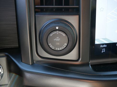 New 2024 Ford F150 XLT w/ Equipment Group 302A MID image 30