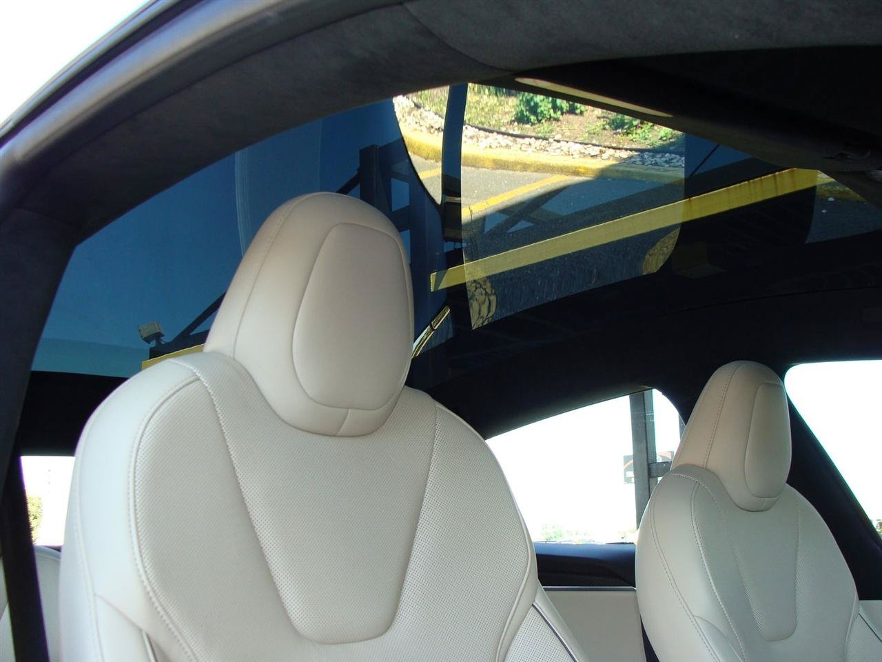 Used 2023 Tesla Model S Plaid AWD/4WD image 25