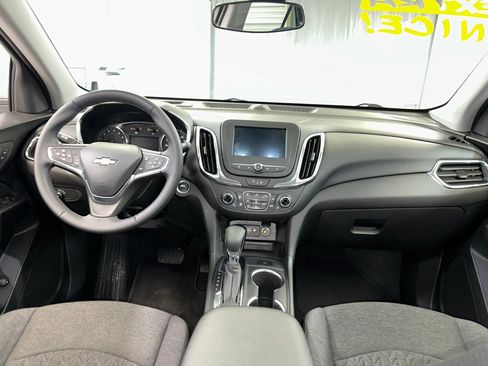 Certified 2024 Chevrolet Equinox LT image 30