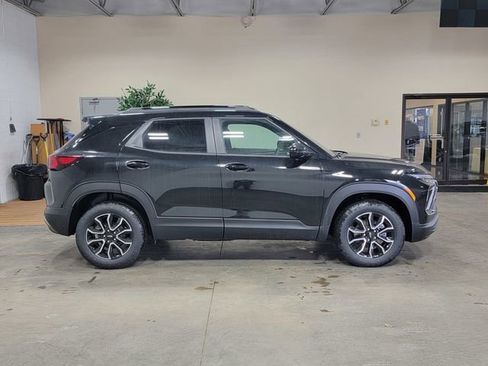 New 2026 Chevrolet TrailBlazer ACTIV w/ Driver Confidence Package image 5