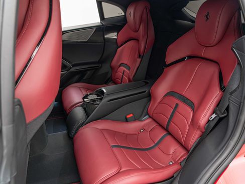 Certified 2026 Ferrari Purosangue AWD/4WD image 41