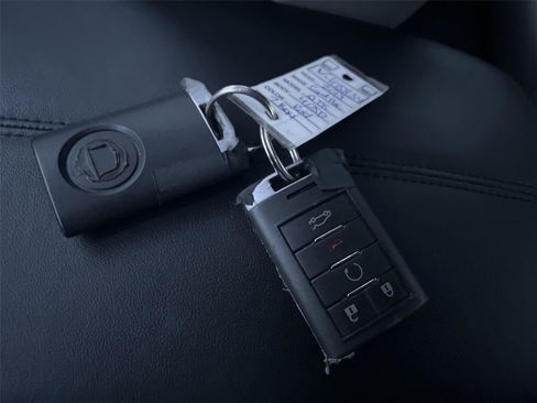 Used 2013 Cadillac ATS Luxury w/ Cold Weather Package image 28