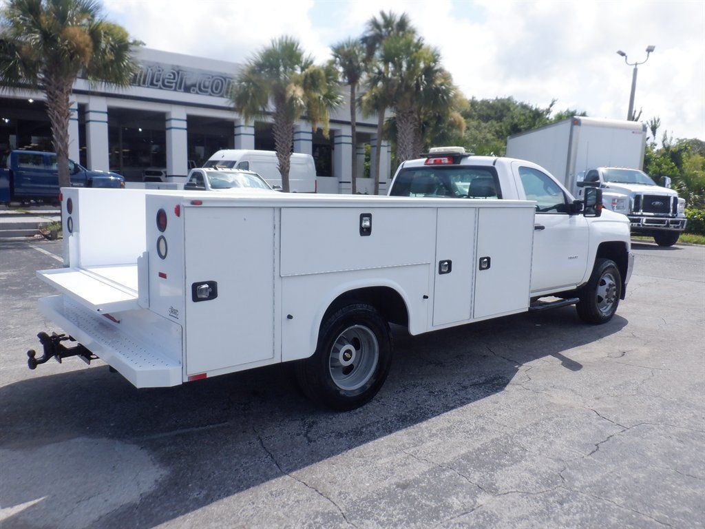 Used 2018 Chevrolet Silverado 3500 W/T w/ WT Convenience Package AWD/4WD image 9
