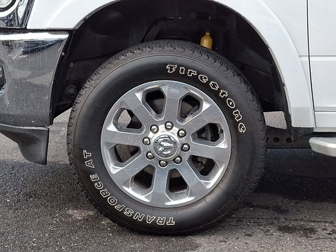 Used 2019 RAM 2500 Laramie AWD/4WD image 8