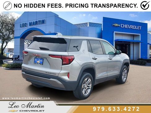 Used 2026 GMC Terrain Elevation FWD image 3