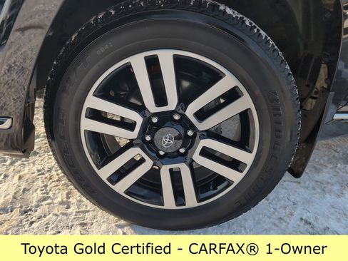 Used 2024 Toyota 4Runner Limited image 30