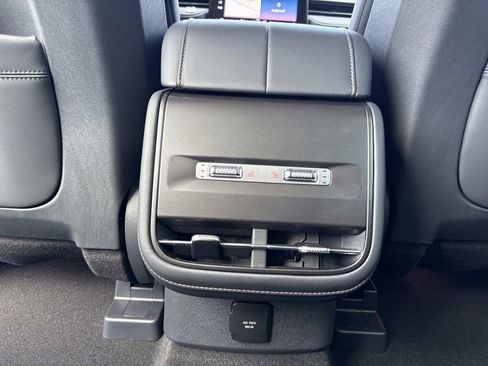 New 2026 Lincoln Nautilus Premier w/ Equipment Group 102A AWD/4WD image 16