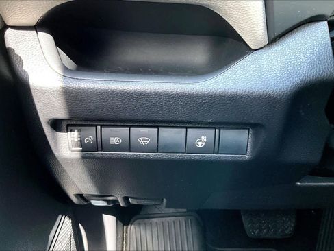 Used 2020 Toyota RAV4 XLE w/ XLE Grade Weather Package image 34