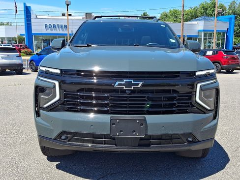 Used 2025 Chevrolet Tahoe RST w/ RST Capability Package AWD/4WD image 2