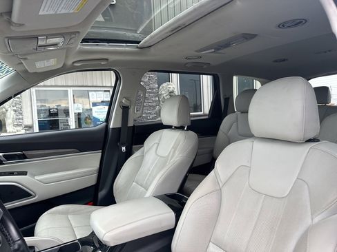 Used 2021 Kia Telluride EX w/ EX Premium Package image 24