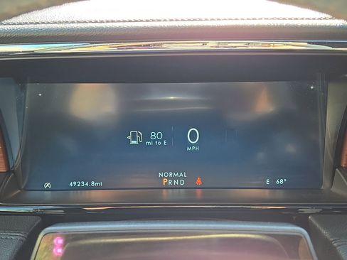 Used 2023 Lincoln Navigator Reserve image 20