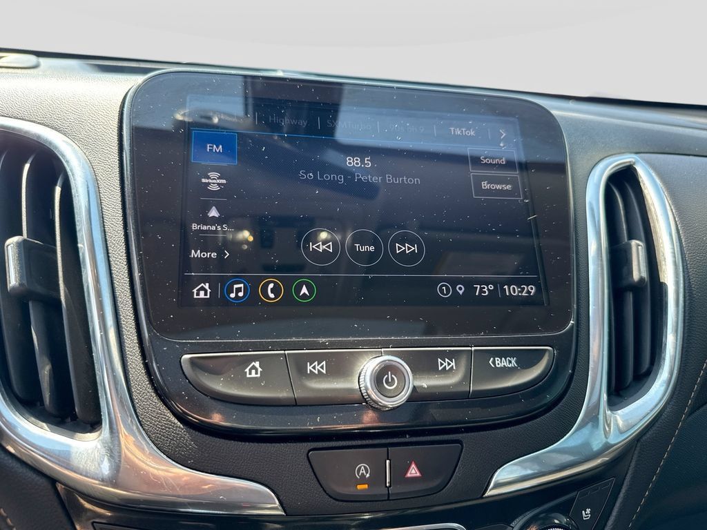 Used 2023 Chevrolet Equinox Premier AWD/4WD image 22