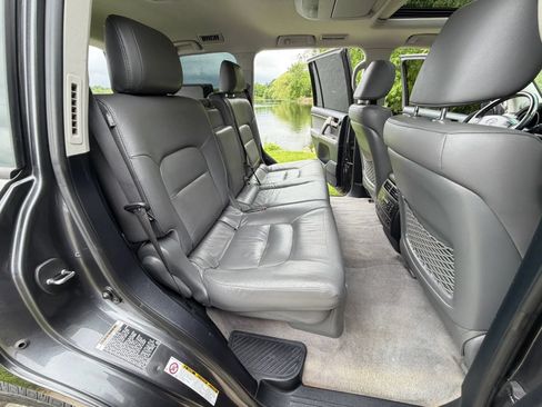 Used 2011 Toyota Land Cruiser w/ Upgrade Pkg AWD/4WD image 58