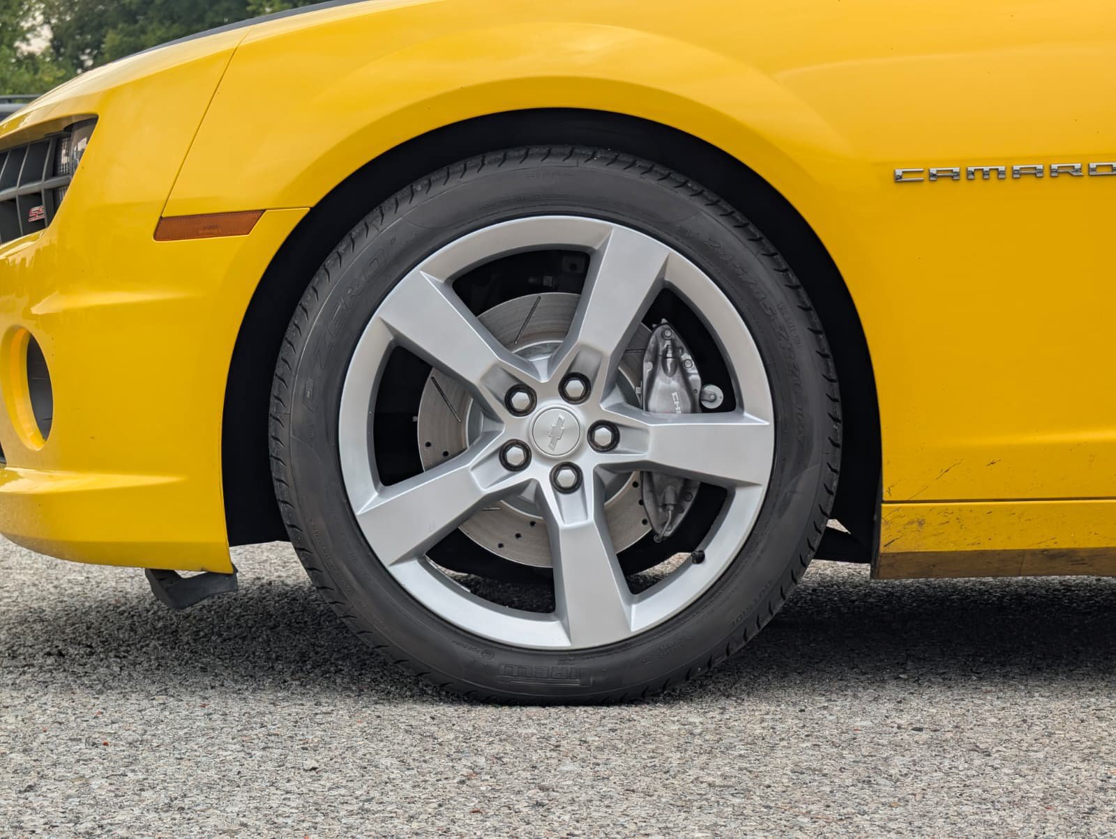 Used 2010 Chevrolet Camaro SS w/ RS Package RWD image 3