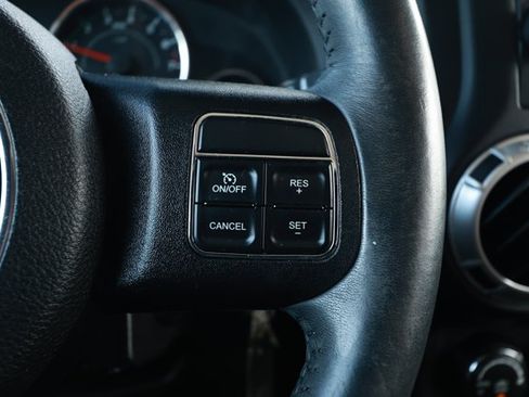 Used 2016 Jeep Wrangler Unlimited Sahara w/ Connectivity Group AWD/4WD image 14