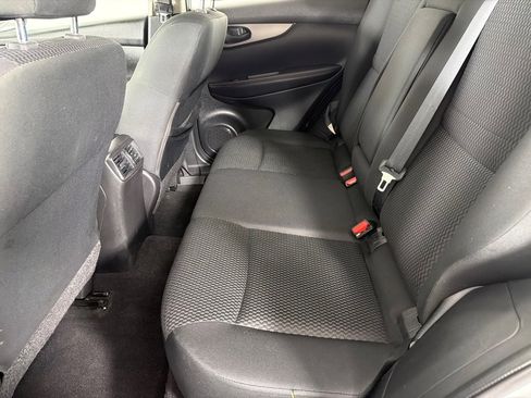 Used 2017 Nissan Rogue Sport S w/ S Appearance Package FWD image 18