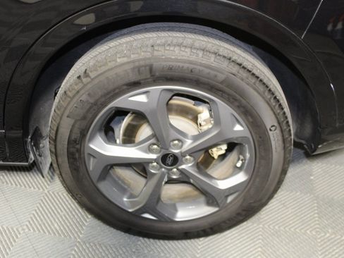 Certified 2024 Ford Escape ST-Line image 22