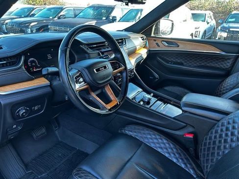 Used 2021 Jeep Grand Cherokee L Summit image 8