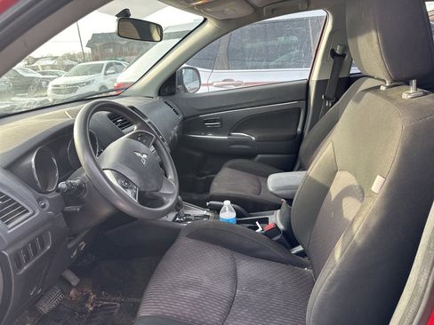 Used 2018 Mitsubishi Outlander Sport ES image 13