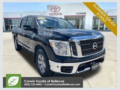Used 2018 Nissan Titan SV w/ SV Convenience Package