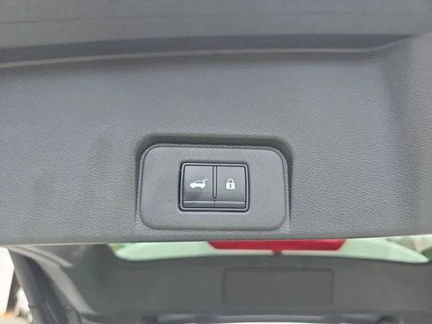 Used 2021 Nissan Rogue SV w/ Premium Package FWD image 49