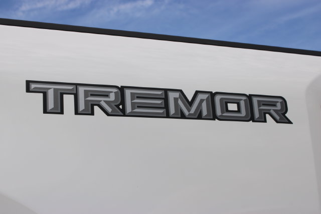 Used 2024 Ford F250 Lariat w/ Lariat Ultimate Package AWD/4WD image 19