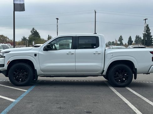 New 2026 Nissan Frontier SV w/ SV Convenience Package image 7