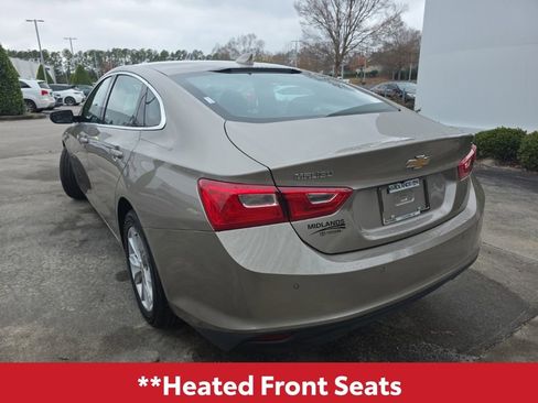 Used 2025 Chevrolet Malibu LT image 5