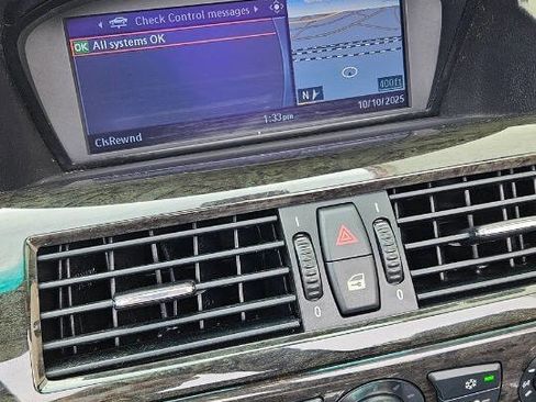 Used 2009 BMW 650i Convertible image 43