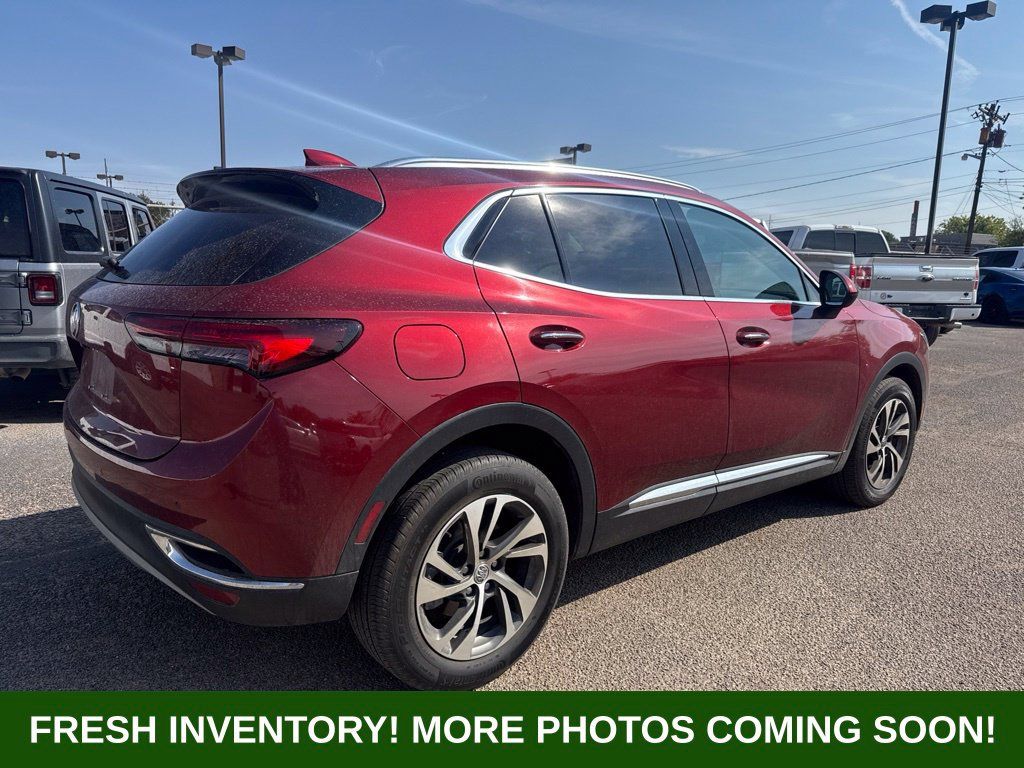 Used 2023 Buick Envision Essence FWD image 2