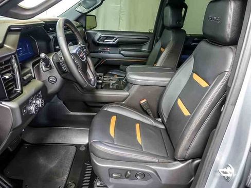 Certified 2024 GMC Sierra 1500 AT4 w/ Technology Package AWD/4WD image 12