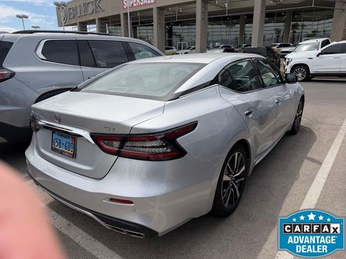 Used 2023 Nissan Maxima SV w/ Floor Mat Group FWD image 4