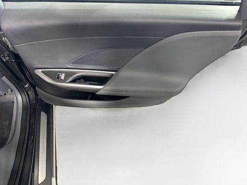 Used 2024 Lucid Air Touring AWD/4WD image 30