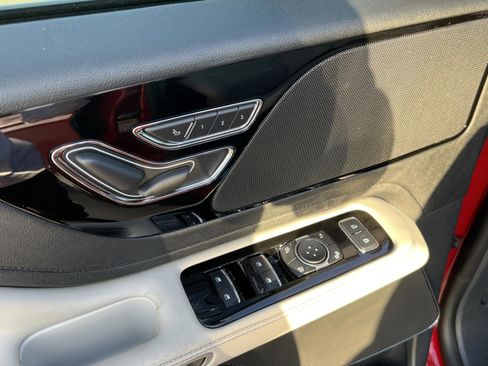 New 2026 Lincoln Aviator 2WD image 21