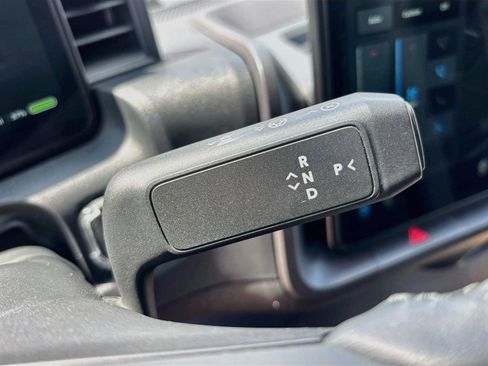 Used 2024 Rivian Delivery 500 FWD image 17