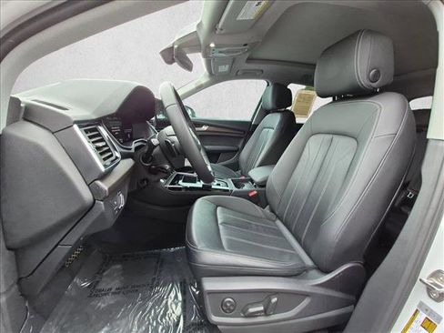 Used 2023 Audi Q5 2.0T Premium Plus w/ Premium Plus Package AWD/4WD image 16