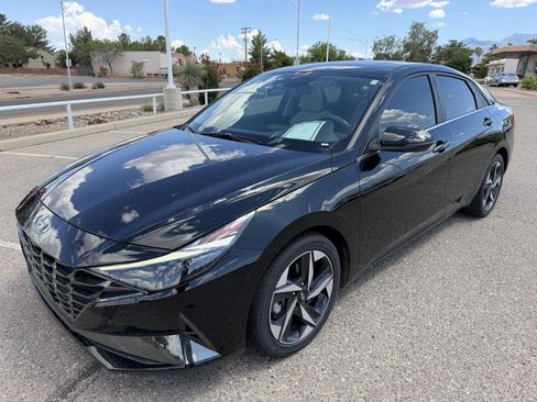 Used 2023 Hyundai Elantra Limited FWD image 1