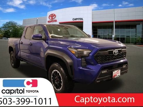 Used 2024 Toyota Tacoma TRD Off-Road image 1