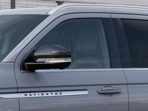New 2027 Lincoln Navigator Reserve AWD/4WD image 20