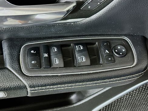 Used 2023 RAM 1500 Laramie image 14