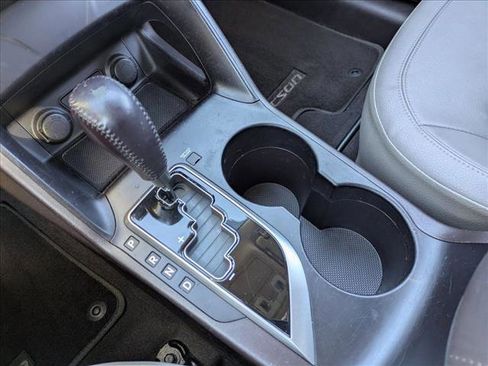 Used 2011 Hyundai Tucson GLS image 12