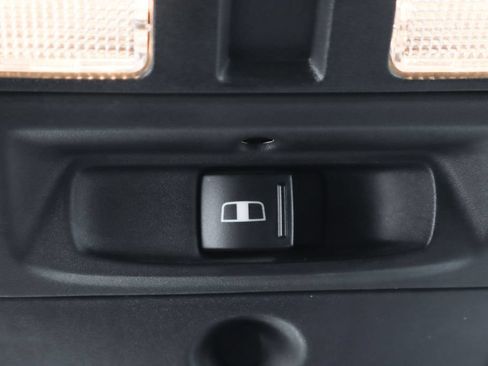 Used 2017 RAM 1500 Rebel w/ Luxury Group AWD/4WD image 31