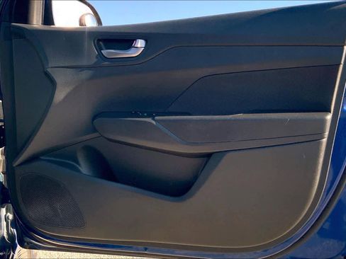 Used 2021 Hyundai Accent SE image 21