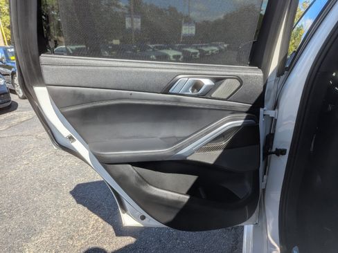 Used 2023 BMW X6 M50i w/ Executive Package image 40