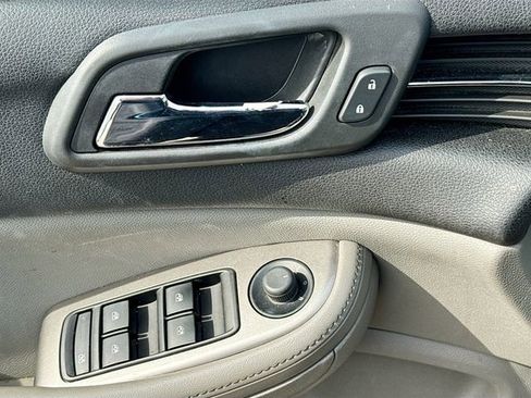 Used 2015 Chevrolet Malibu LS FWD image 7