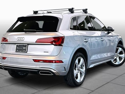 Certified 2025 Audi Q5 2.0T Premium Plus w/ Premium Plus Package image 12